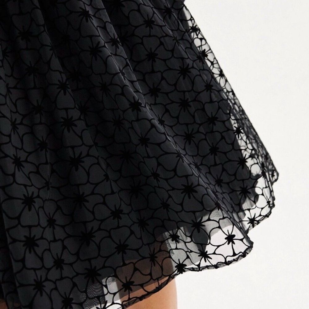 NWT Draper James Black Floral Velvet Burnout A-Line Skirt Holiday Tulle Size L - Picture 5 of 9